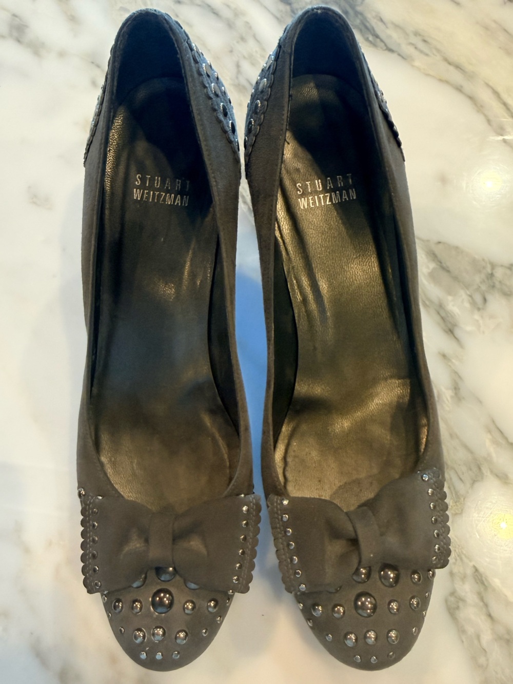Stuart Weitzman Studded Gray Bow Heels Shoes EUC
